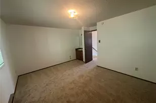 11752 Burke Ave N, Seattle, WA 98133 - Photo 11