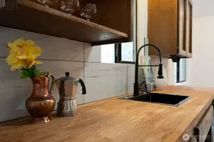 1625 Camas Ave NE, Renton, WA 98056 - Photo 7