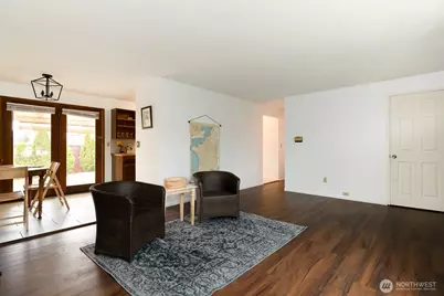 1625 Camas Avenue NE, Renton, WA 98056 - Photo 3