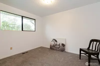 1625 Camas Avenue NE, Renton, WA 98056 - Photo 15