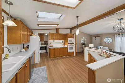 2350 Rincon Avenue, Enumclaw, WA 98022 - Photo 9