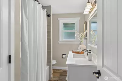 5910 178th Street SW, Lynnwood, WA 98037 - Photo 25