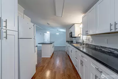 2412 S 371st Street #46, Federal Way, WA 98003 - Photo 7