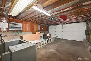 1547 NE Brockman Pl, Seattle, WA 98125 - Photo 29