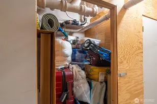 201 Galer St, Seattle, WA 98109 - Photo 29