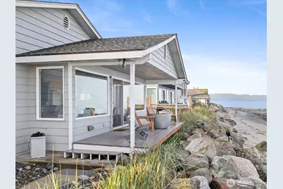 2625 W Beach Road, Oak Harbor, WA 98277 - Photo 27