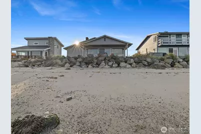 2625 W Beach Road, Oak Harbor, WA 98277 - Photo 7