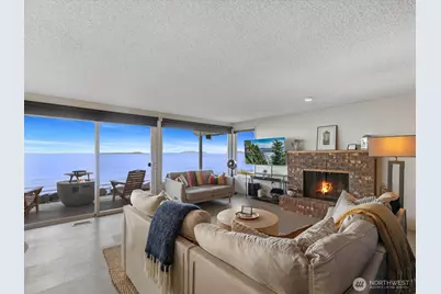 2625 W Beach Road, Oak Harbor, WA 98277 - Photo 15