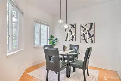 22634 SE 44th Place #2620, Issaquah, WA 98029 - Photo 17