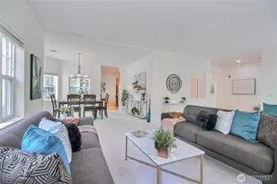 22634 SE 44th Pl, Issaquah, WA 98029 - Photo 9