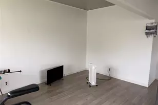 103 S. West Blvd, Aberdeen, WA 98520 - Photo 9