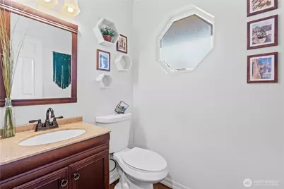 34207 31st Avenue SW, Federal Way, WA 98023 - Photo 17