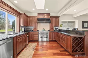 39170 SE Park St, Snoqualmie, WA 98065 - Photo 7