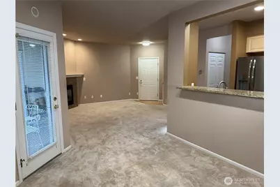 13000 Admiralty Way #B201, Everett, WA 98204 - Photo 5