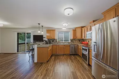 13818 Glenwood Road SW, Port Orchard, WA 98367 - Photo 11