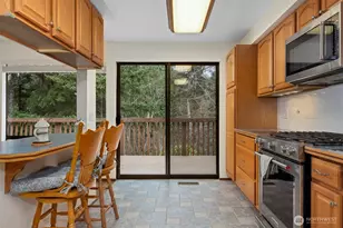 2400 Princeton Ct, Bellingham, WA 98229 - Photo 7