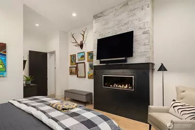 3743 W Commodore Way, Seattle, WA 98199 - Photo 19