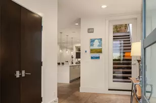 3743 W Commodore Way, Seattle, WA 98199 - Photo 3