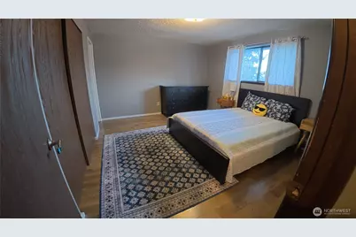 4421 60th Street Ct E, Tacoma, WA 98443 - Photo 13