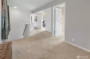 13603 SE 55th Pl, Bellevue, WA 98006 - Photo 23