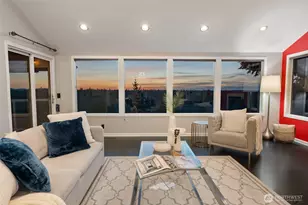 13603 SE 55th Pl, Bellevue, WA 98006 - Photo 7