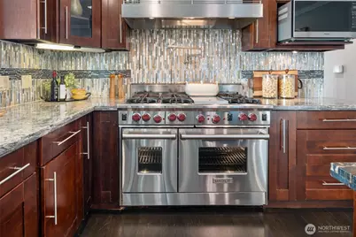 13603 SE 55th Place, Bellevue, WA 98006 - Photo 13