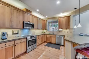 24581 NE 118th Pl, Redmond, WA 98053 - Photo 7