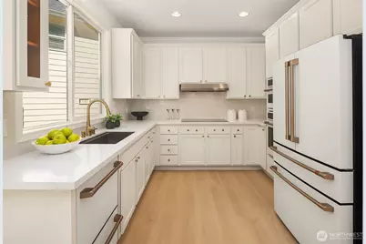 16255 SE 66th St, Bellevue, WA 98006 - Photo 15