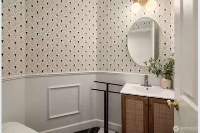 16255 SE 66th St, Bellevue, WA 98006 - Photo 17