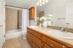 9209 Interlake Ave N, Seattle, WA 98103 - Photo 19