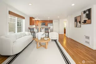 9209 Interlake Ave N, Seattle, WA 98103 - Photo 7