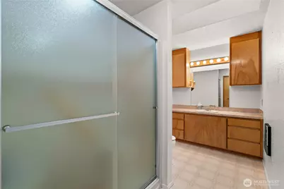 17012 SE 128th Street, Renton, WA 98059 - Photo 23