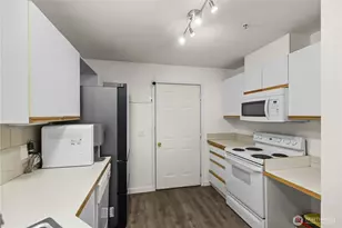 21920 42nd Ave S, Kent, WA 98032 - Photo 13