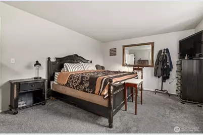 4722 215th Street Ct E, Spanaway, WA 98387 - Photo 13