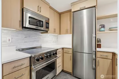 701 Columbia Street #607, Vancouver, WA 98660 - Photo 5