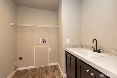 211 S Barr Road, Port Angeles, WA 98362 - Photo 17