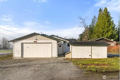 18126 Clarence Avenue, Stanwood, WA 98292 - Photo 3