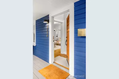 4748 4th Avenue NE, Seattle, WA 98105 - Photo 7
