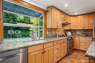 19602 NE 185th St, Woodinville, WA 98077 - Photo 15