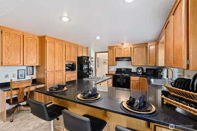 2201 33rd Avenue SE, Puyallup, WA 98374 - Photo 7