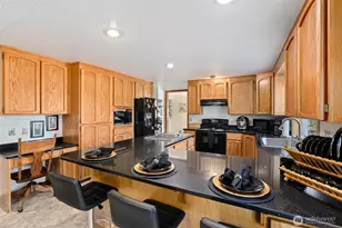 2201 33rd Ave SE, Puyallup, WA 98374 - Photo 7