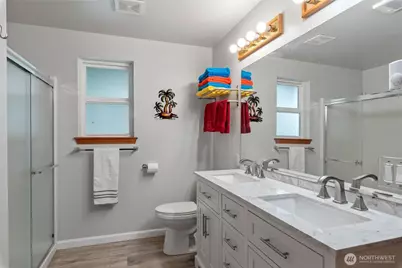 121 E Fir Tree Lane, Union, WA 98592 - Photo 23