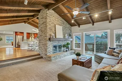 16387 129th Avenue SE, Renton, WA 98058 - Photo 13