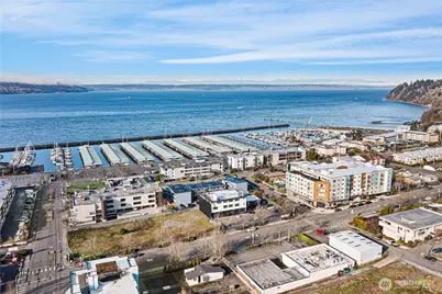 813 S 227th Place #5, Des Moines, WA 98198 - Photo 37