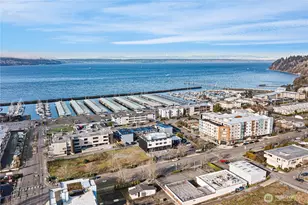 813 S 227th Pl, Des Moines, WA 98198 - Photo 37