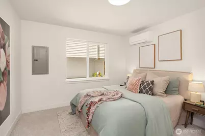 1615 N 50th Street #B, Seattle, WA 98103 - Photo 7