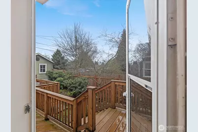 1301 Oakes Avenue, Everett, WA 98201 - Photo 31