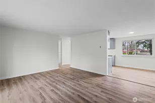 10621 S 12th Ave Ct S, Tacoma, WA 98444 - Photo 5