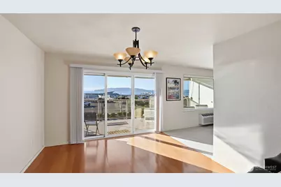 22222 Dock Avenue S #1B, Des Moines, WA 98198 - Photo 9