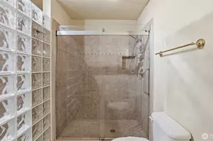 22222 Dock Ave S, Des Moines, WA 98198 - Photo 19